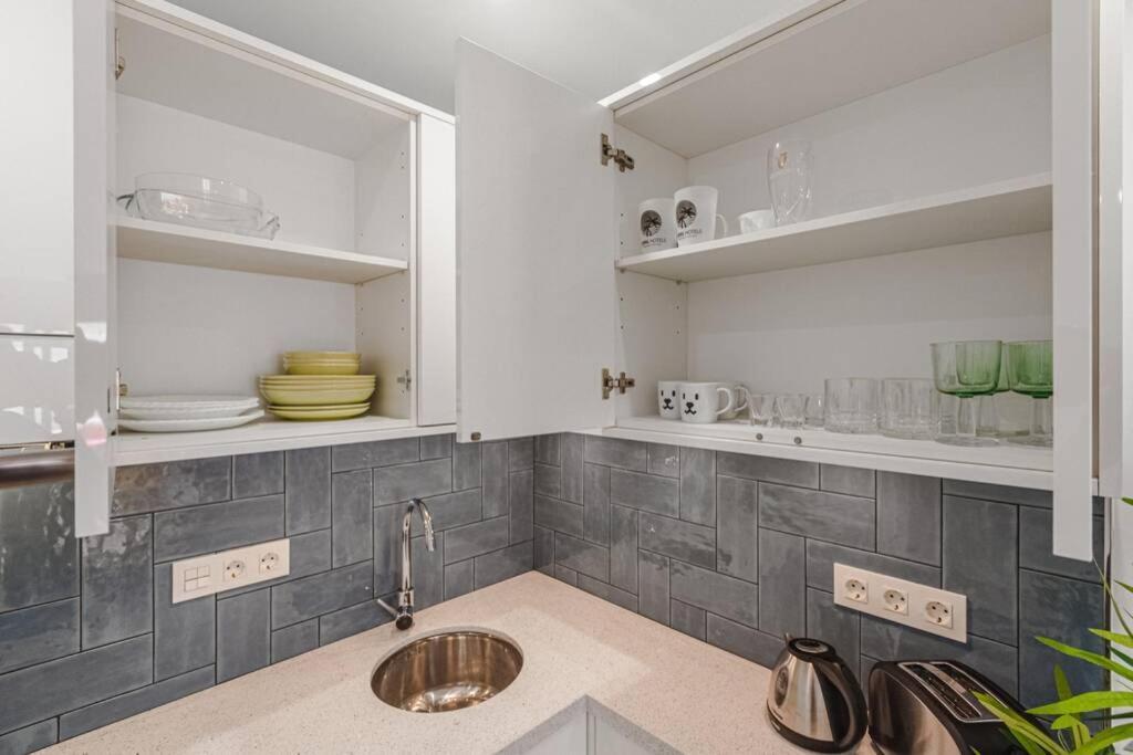 פלאייה דה לאס אמריקס Tenerife Royal Gardens One Bedroom Apartment מראה חיצוני תמונה