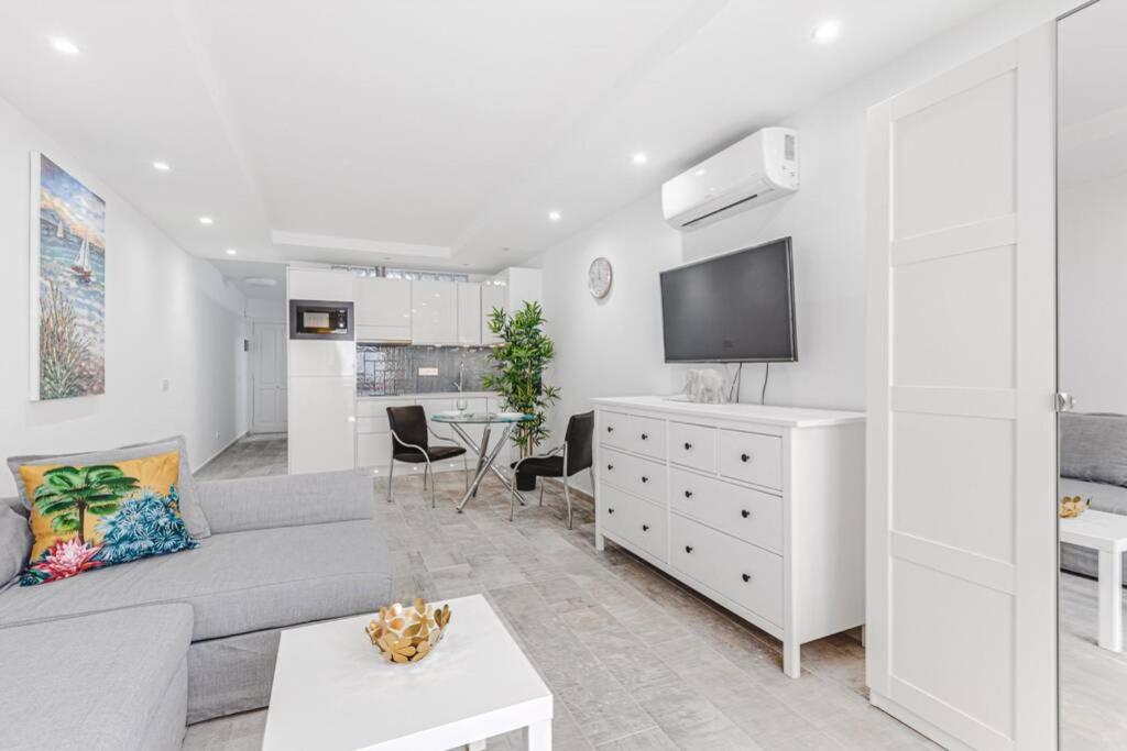 פלאייה דה לאס אמריקס Tenerife Royal Gardens One Bedroom Apartment מראה חיצוני תמונה