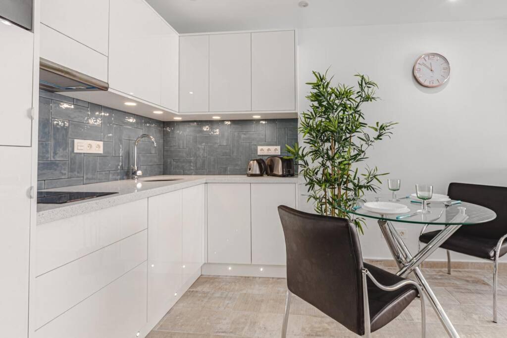 פלאייה דה לאס אמריקס Tenerife Royal Gardens One Bedroom Apartment מראה חיצוני תמונה